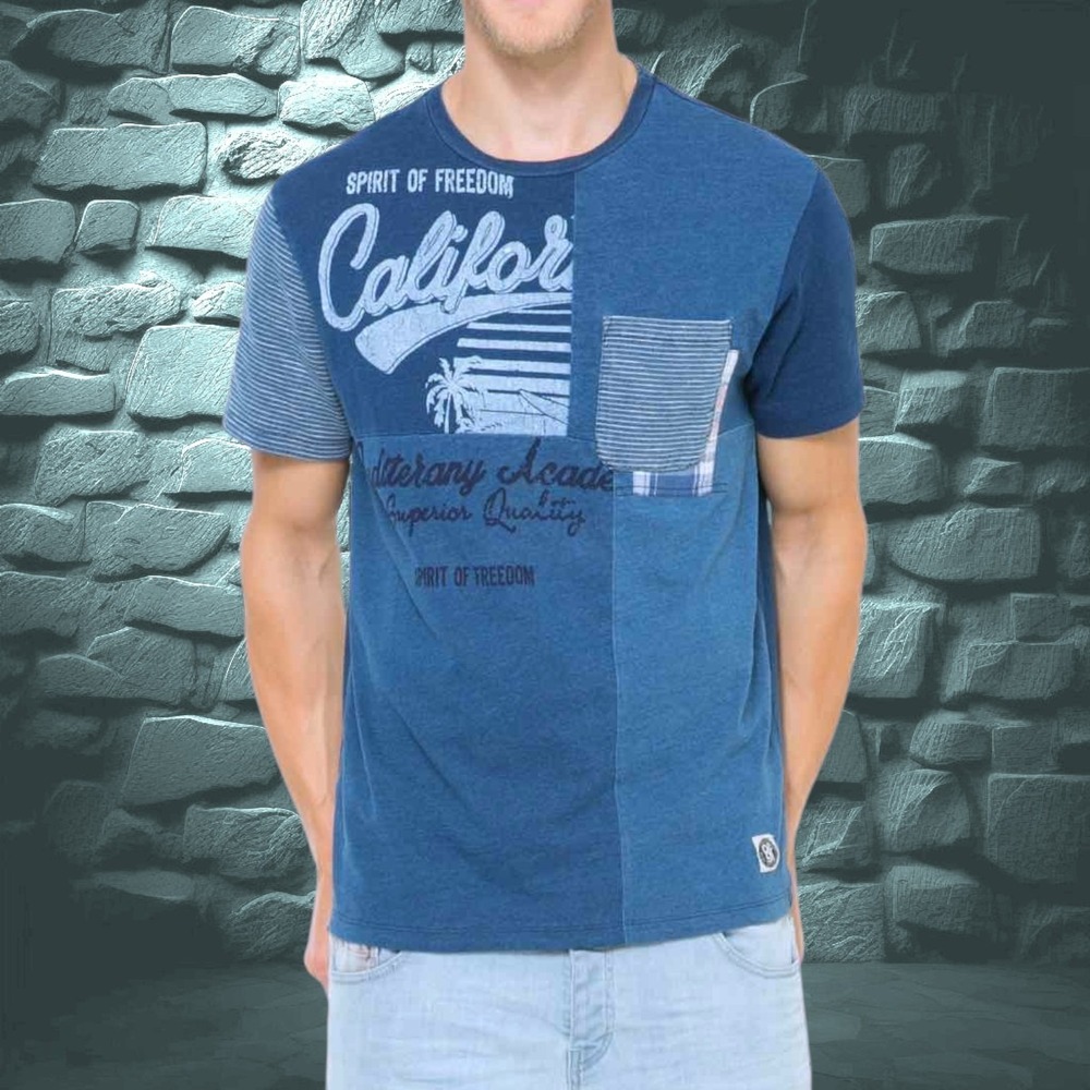 Desigual Mens Alec California Patchwork Spirit of Freedom Graphic Tee Blue XL